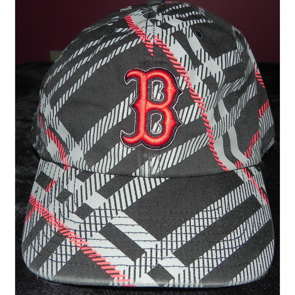 Boston Red Sox ’47 Twins Plaid Hat – Black Gray Red – Size Small